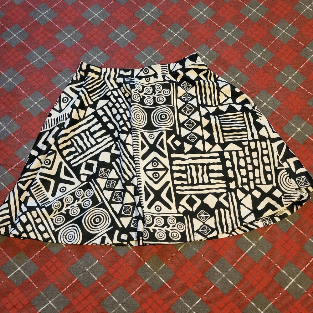 Vintage Y2K Black White Tribal Geometric Skirt